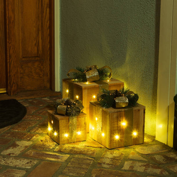 The Holiday Aisle® Ashland Fir Tree Ashland Fir Artificial Christmas